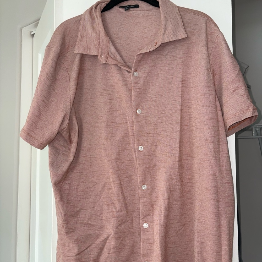 Men's Orange Short Sleeve Shirt